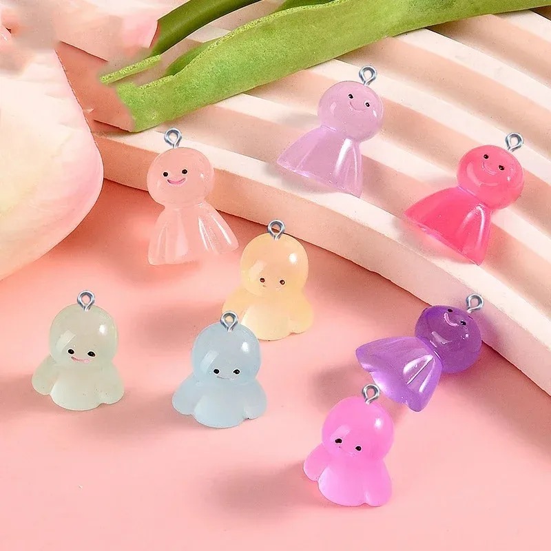 Resin Craft Supplies - 10 stuks Glow In Dark Cartoon